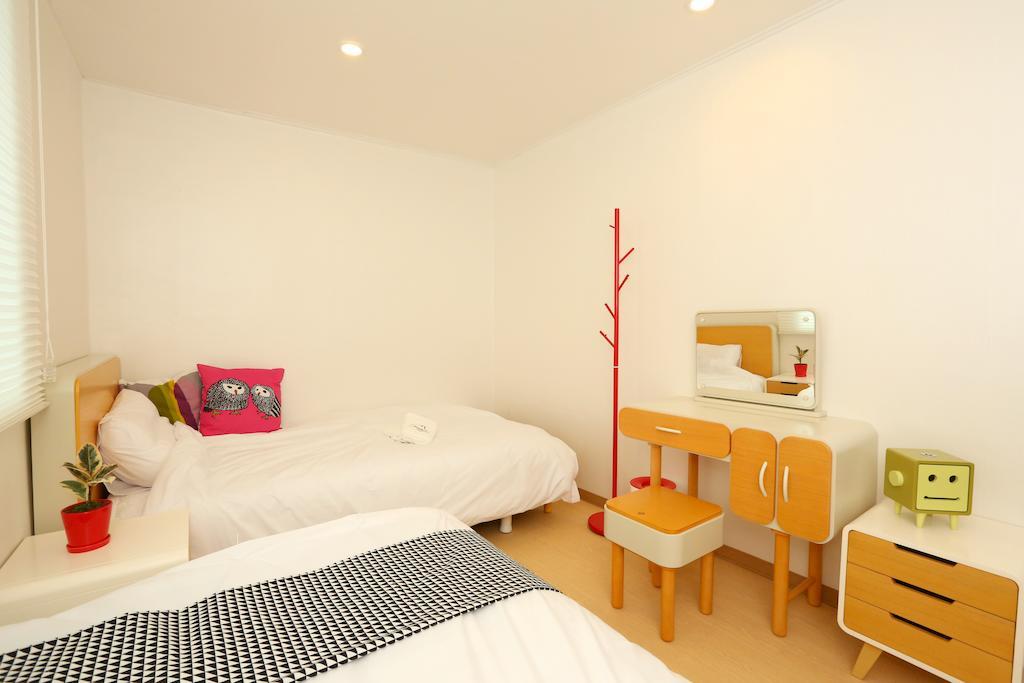 Pandago Guesthouse - Female Only Seul Quarto foto